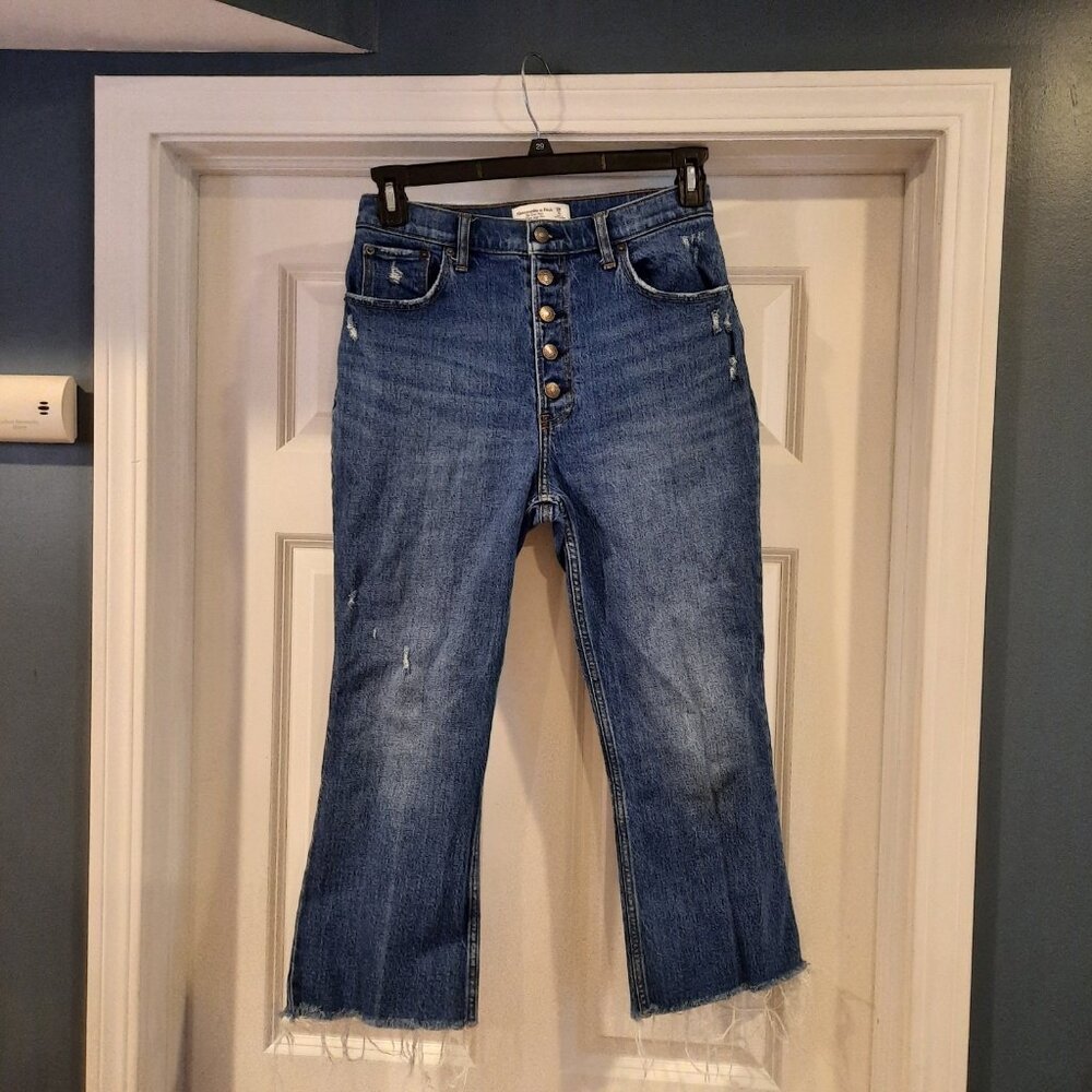 Abercrombie Fitch‎ Jeans Womens 28 6 Short Ultra High Rise Kick Flare Button Fly